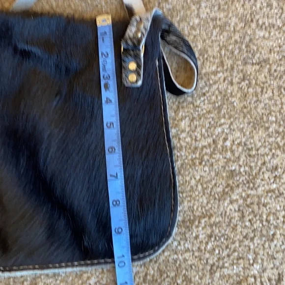 Cowhide leather with fur purse handbag - Picture 10 of 12